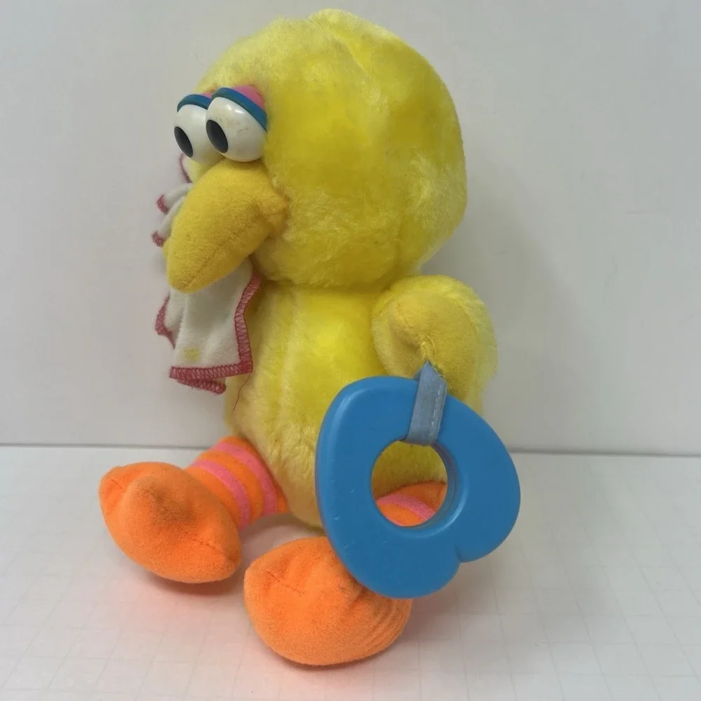 Playskool Sesame Street Big Bird Baby Sensory Rattle Plush Toy 1988 Vintage 8
